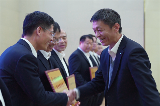 ���g22��(�й���)���¹ٷ���վ