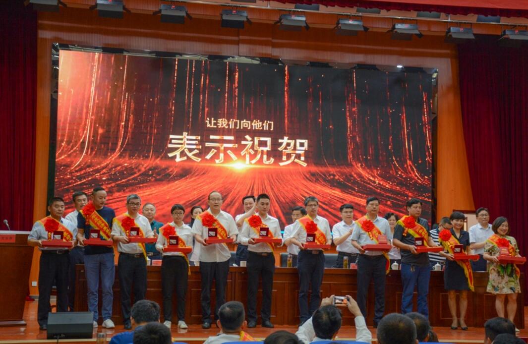 ���g22��(�й���)���¹ٷ���վ