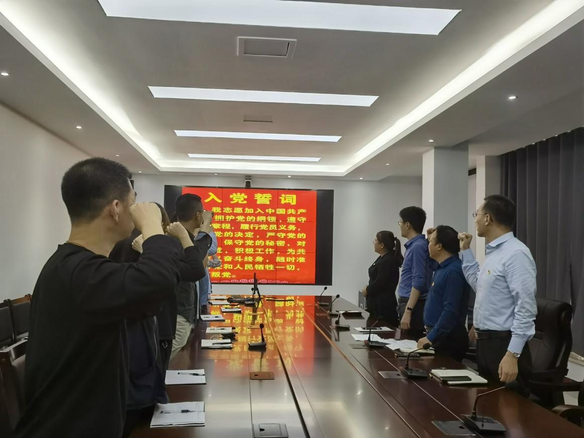 ���g22��(�й���)���¹ٷ���վ