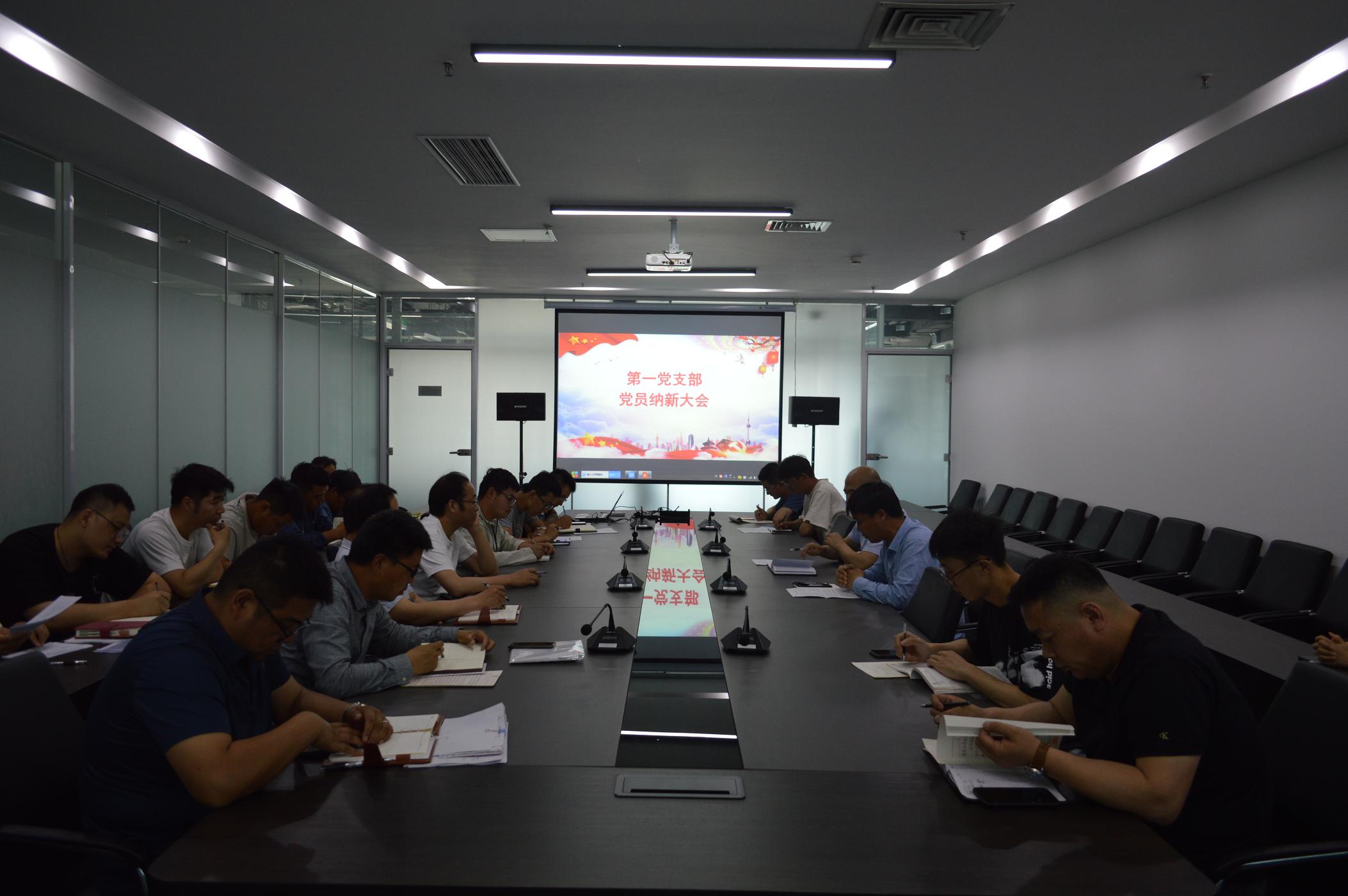 ���g22��(�й���)���¹ٷ���վ